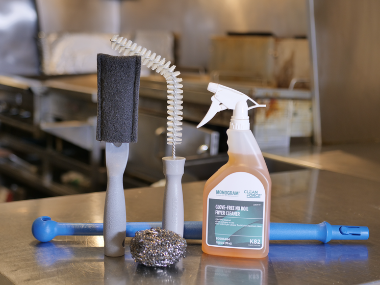 https://www.monogramcleanforce.com/-/media/Monogram/Images/ProductImages/Monogram-Clean-Force-Glove-Free-No-Boil-Fryer-Cleaner/GFNB_Toolkit.ashx